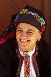 Vrouw in Griekse dracht (Karpathos, 2001)