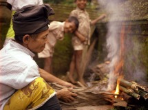 Viering in tempel (Bali, 1981)