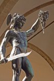 Perseus met afgehakte hoofd van Medusa (Florence, 2007)