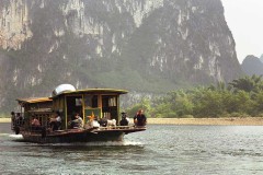 Boot op rivier Li