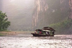 Boot op rivier Li