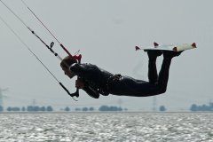 Kitesurfen bij de Oesterdam (Tholen, 2019)