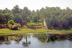 KB-06-04 Langs de Nijl (Egypte, 2000)